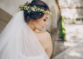 結婚式の前撮り,式場のイメージ写真や名前の合成が可能